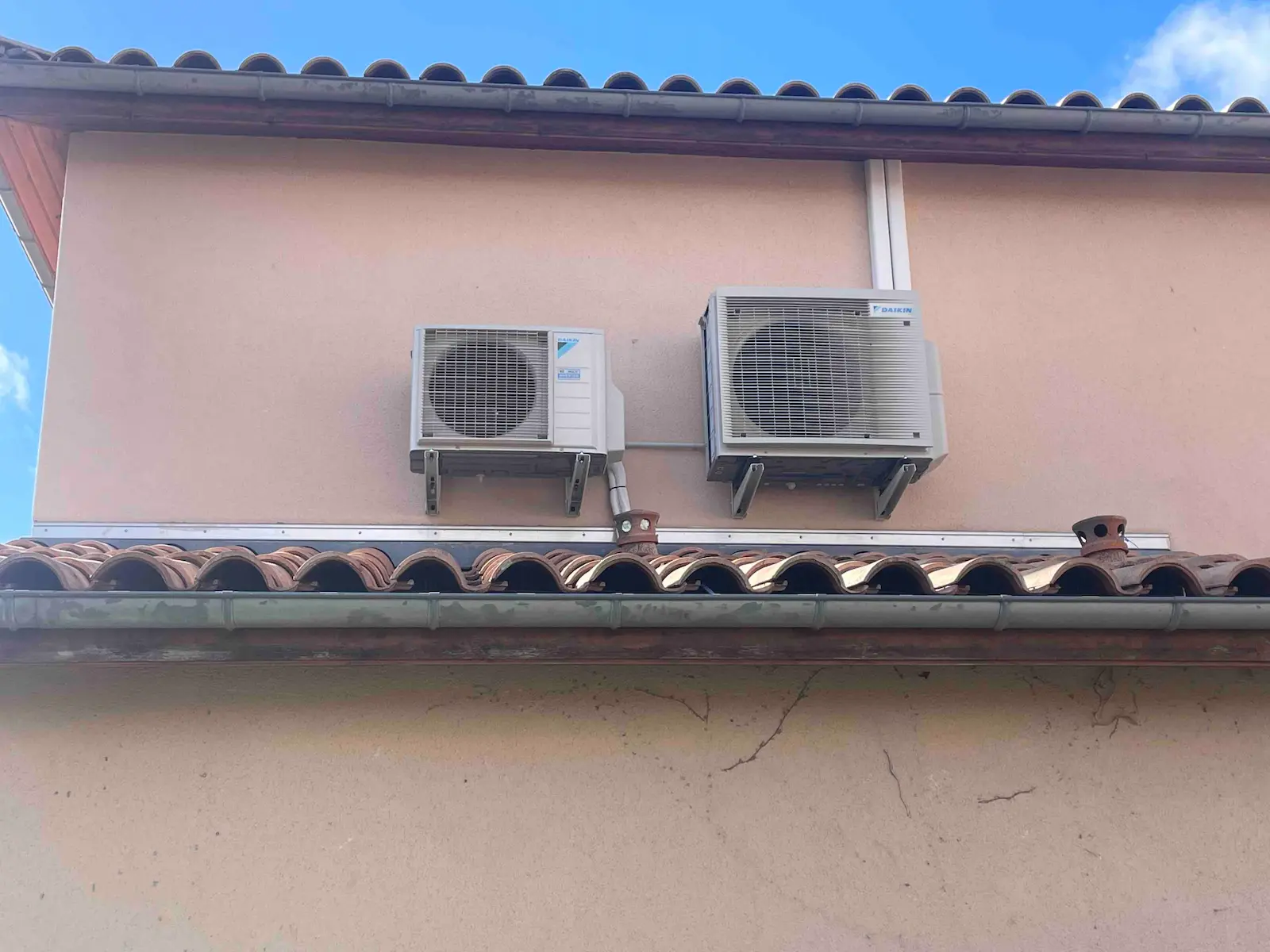 2 groupes extérieurs Daikin pour climatiser une maison à Blagnac